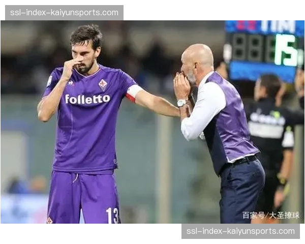 格拉纳达新帅上任首训,明确要求放弃纯盯人,改打混合防守